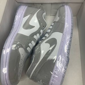 2021
Wmns Air Jordan 1 Low 'White Wolf Grey